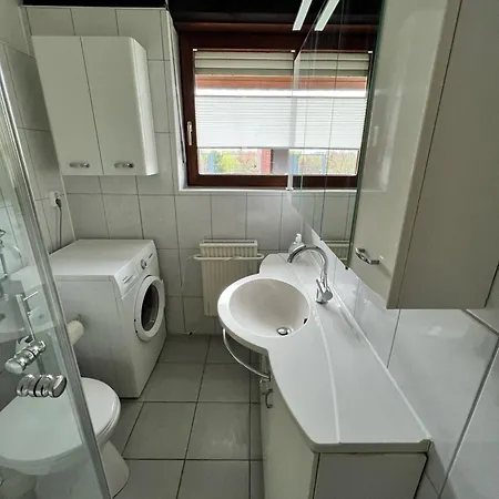 6060 In Dom wakacyjny *