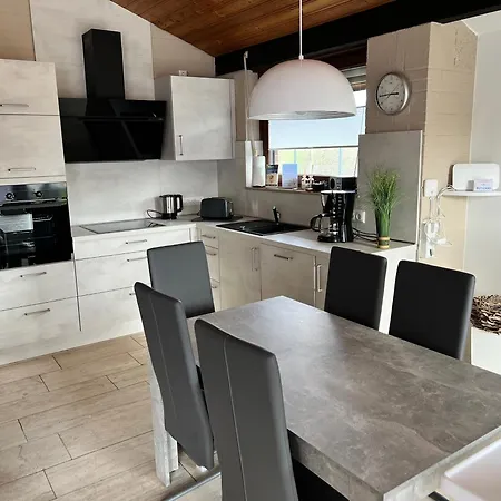 6060 In Dom wakacyjny *